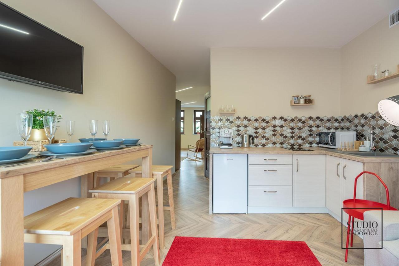 Apartament Karminowy Apartment Wadowice Bagian luar foto
